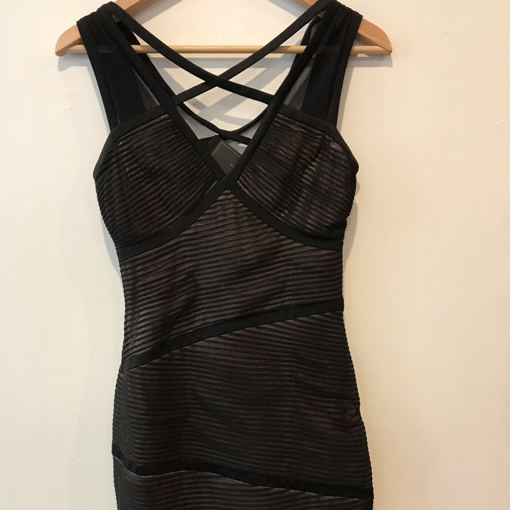 NWT BCBG shimmery party dress